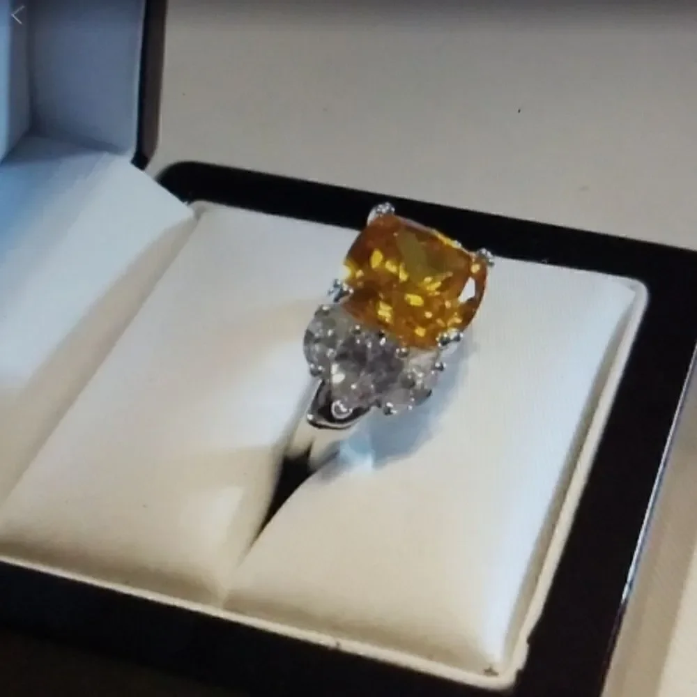 9 Ct. Royal Canary & White Sim Diamond Ring Sz 8
